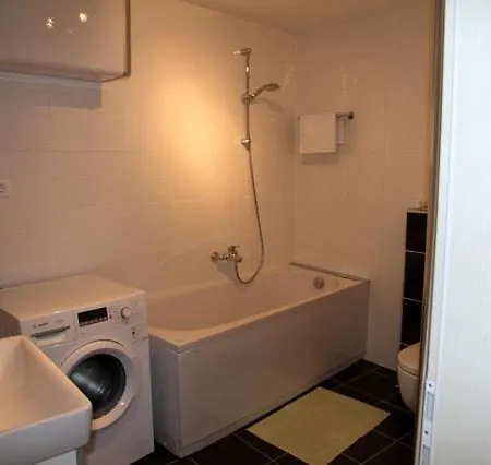 With Parking Space - 22796 Apartmán *