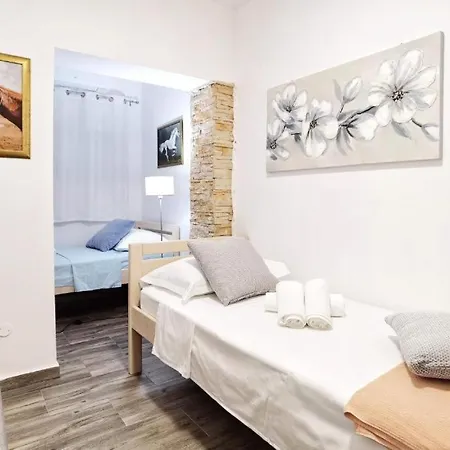 With A Parking Space - 22796 Apartment