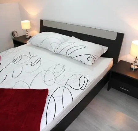 Apartment With A Parking Space - 22796 Split