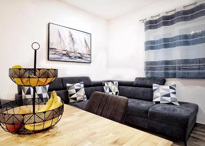 With Parking Space - 22796 Apartamento